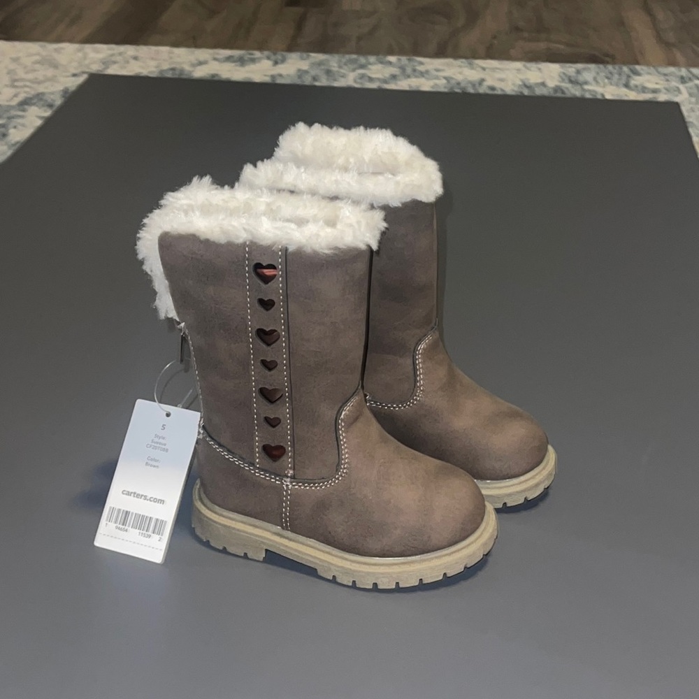 BOOTS